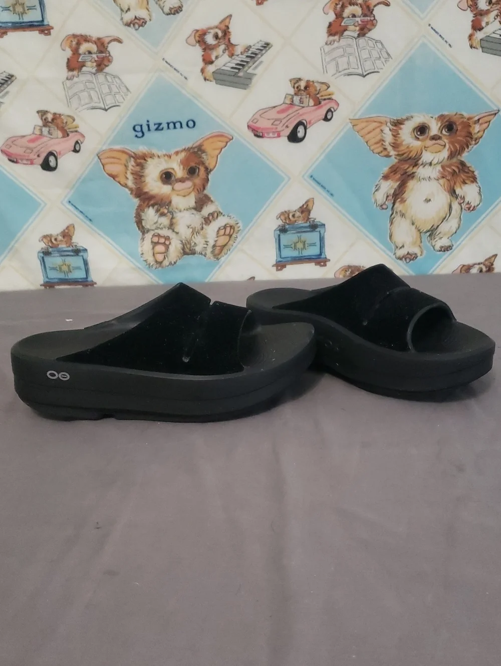 OOFOS Black Slide Sandals